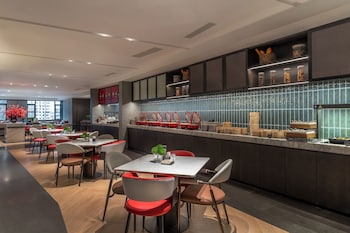 gwen jane hotel guangzhou yuexiu taojin metro station branch