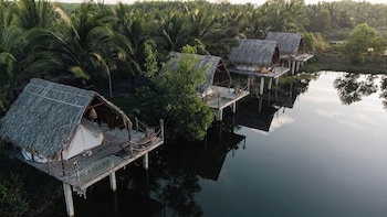 coco cao glamping