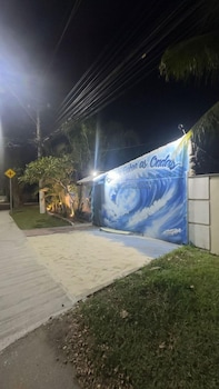 pousada sobre as ondas
