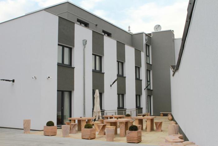 naam hotel and apartments frankfurt