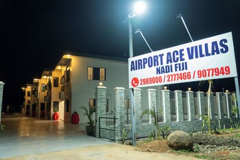 Airport Ace Villas,,4 star