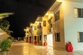 Airport Ace Villas,,4 star