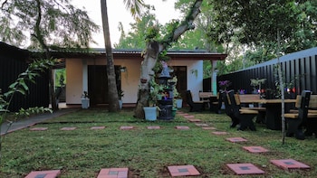 sigiri serenity hostel