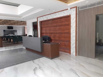 Solace Suites Hotel & Banquets,,4 star