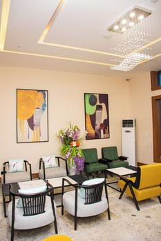 The Thribeka International Hotel,,2 star