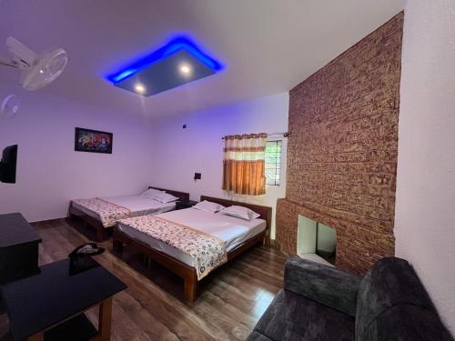 gandhadagudi nature retreat