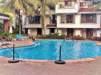 goan hideaway tres