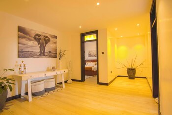 lux suites impala house naivasha