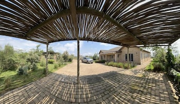 lux suites leilani annex naivasha