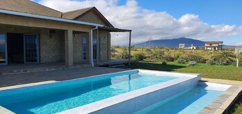 lux suites leilani annex naivasha