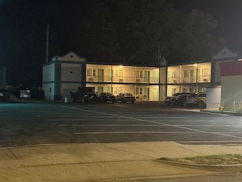 economy inn