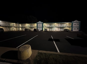 economy inn