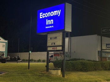 Economy Inn,,2 star