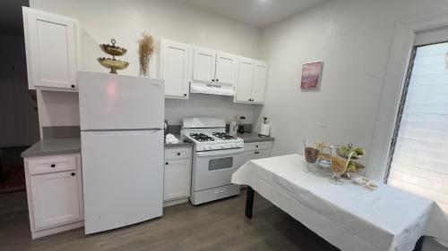 naryn guest house