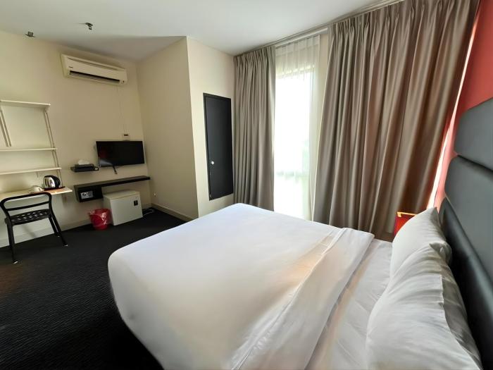 the estella hotel klang