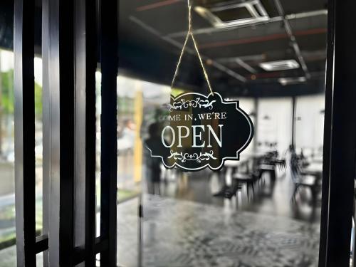 the estella hotel klang