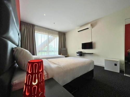 the estella hotel klang