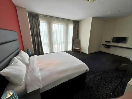the estella hotel klang