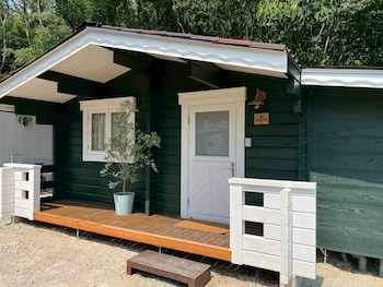Naoshima Cottage,,3 star