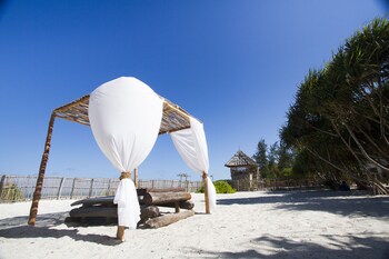 uzuri boutique hotel