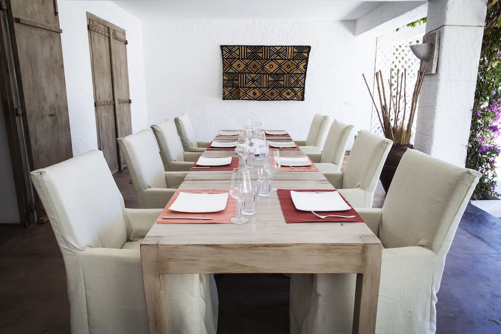 uzuri boutique hotel