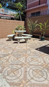 velaz guesthouse