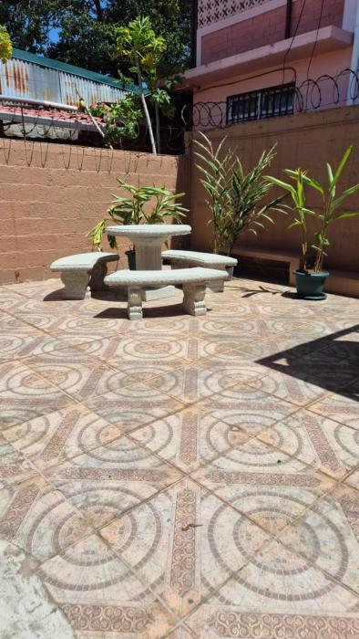 velaz guesthouse