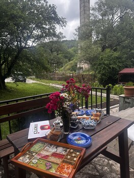 noor dilijan