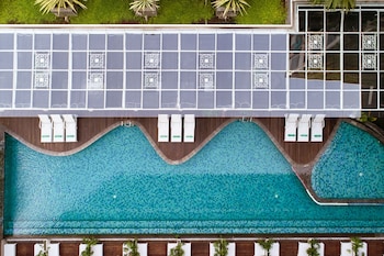 the 1o1 yogyakarta tugu