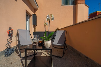 terrace apartment monte del gallo