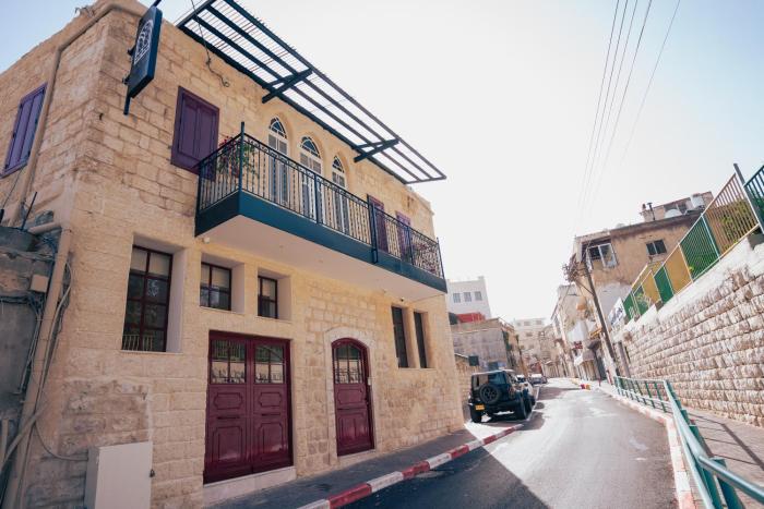 roots boutique hotel