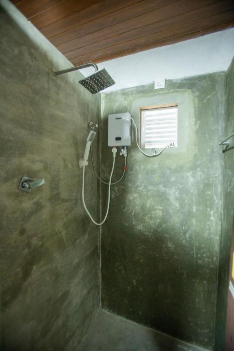 funk bunks sigiriya