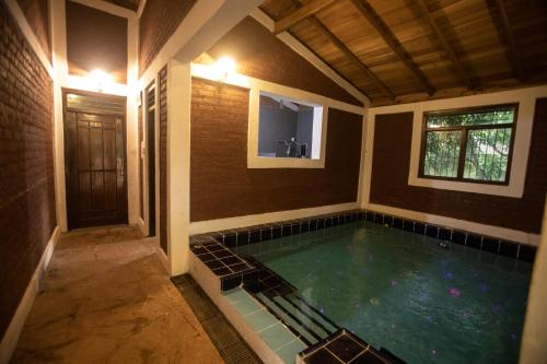 funk bunks sigiriya