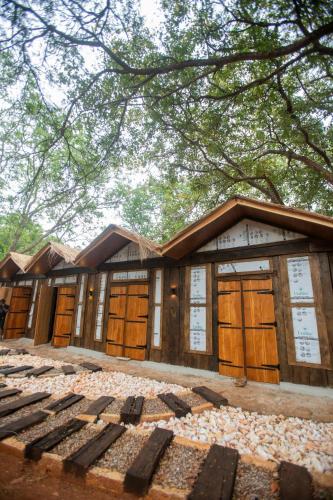 funk bunks sigiriya