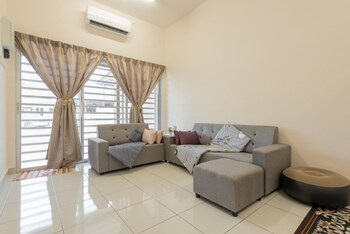 Zai Ham Homestay,,2 star