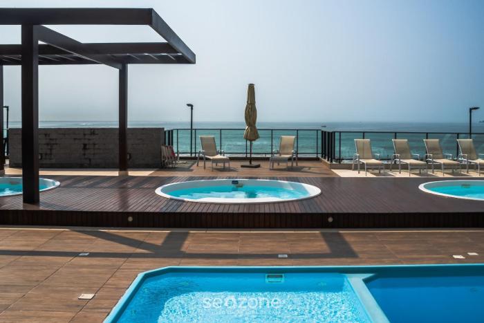 vac beachfront condo in itajuba beach