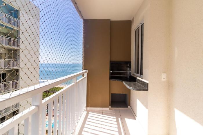 vac beachfront condo in itajuba beach