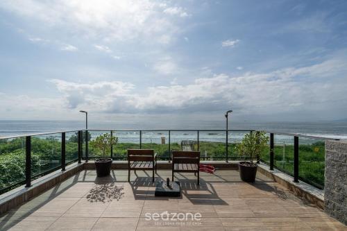 vac beachfront condo in itajuba beach
