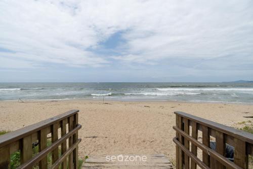 vac beachfront condo in itajuba beach