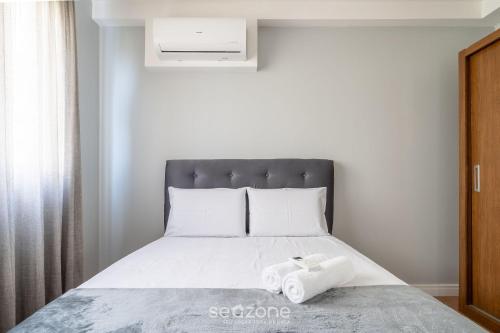 vac beachfront condo in itajuba beach