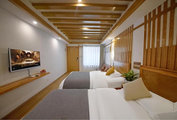 lijiang tongfu inn
