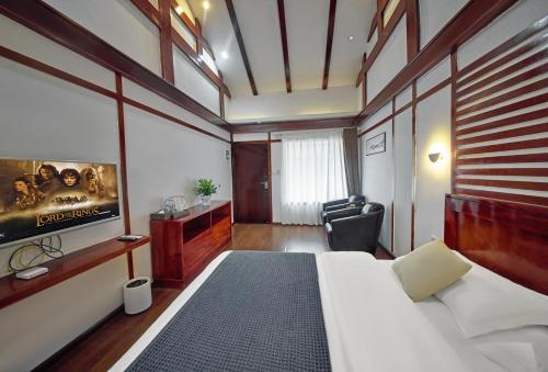 lijiang tongfu inn