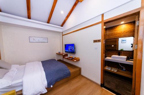 lijiang tongfu inn