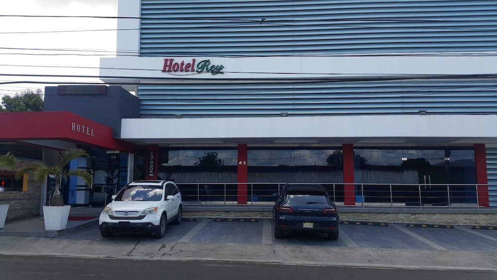 hotel rey