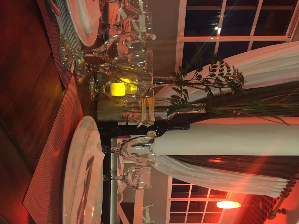 hotel rey