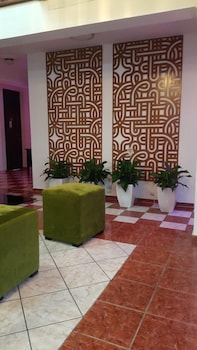 hotel rey