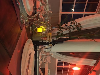 hotel rey