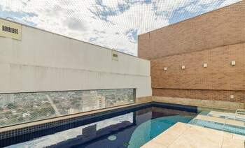Apartment Next To Flamboyant Shopping Mall - Ess,,2 star