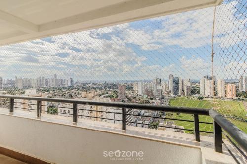 apartment next to flamboyant shopping mall ess
