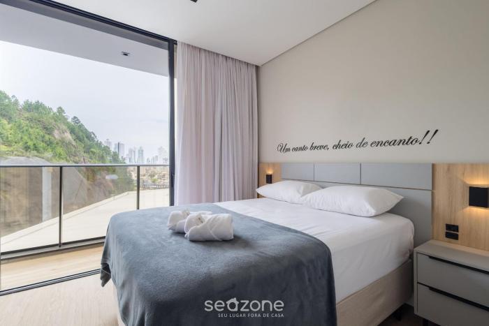 building with swimming pool next to balneario shopping in bc tso